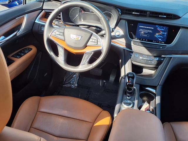 used 2023 Cadillac XT5 car, priced at $32,985