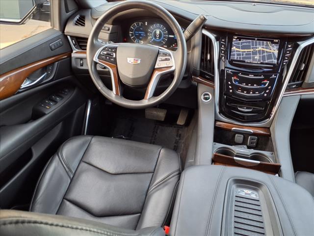 used 2020 Cadillac Escalade car, priced at $45,995