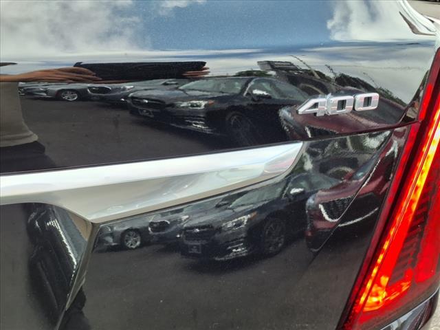 used 2022 Cadillac XT5 car, priced at $32,585