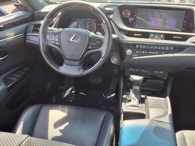 used 2021 Lexus ES 350 car, priced at $31,585