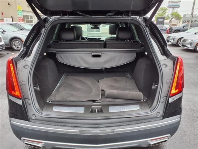 used 2022 Cadillac XT5 car, priced at $33,985