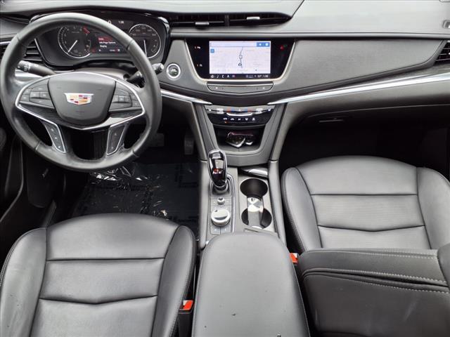 used 2022 Cadillac XT5 car, priced at $33,985