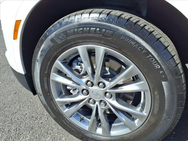 used 2022 Cadillac XT5 car, priced at $30,985