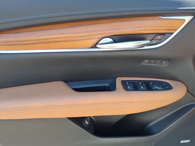 used 2022 Cadillac XT5 car, priced at $30,985