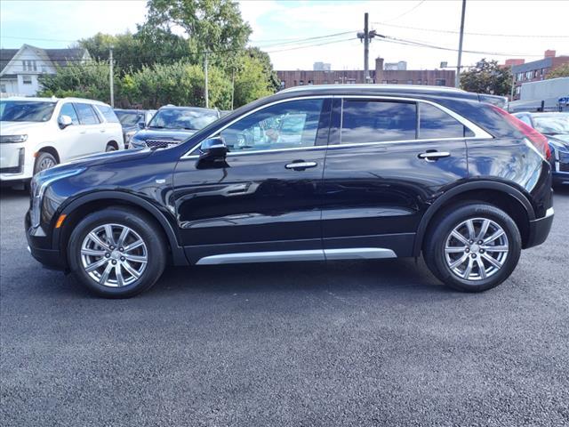 used 2022 Cadillac XT4 car, priced at $27,995