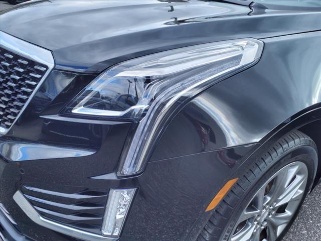 used 2020 Cadillac XT5 car, priced at $32,995
