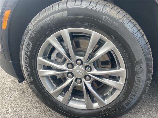 used 2022 Cadillac XT5 car, priced at $33,985