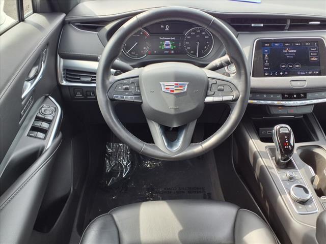 used 2022 Cadillac XT4 car, priced at $27,985
