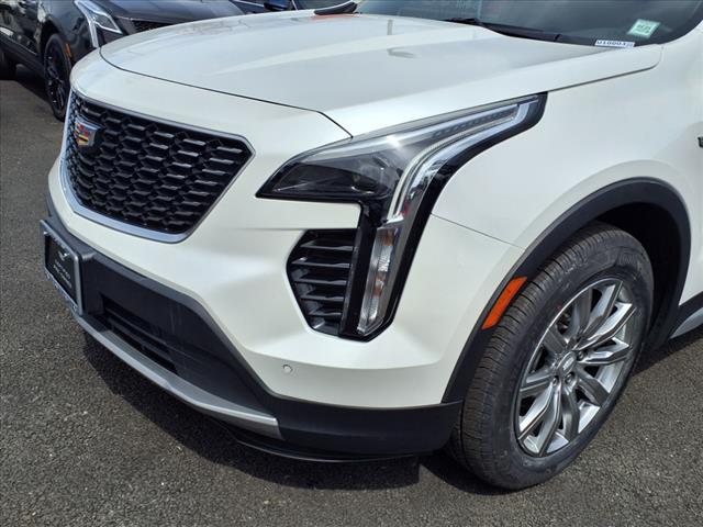 used 2022 Cadillac XT4 car, priced at $27,985