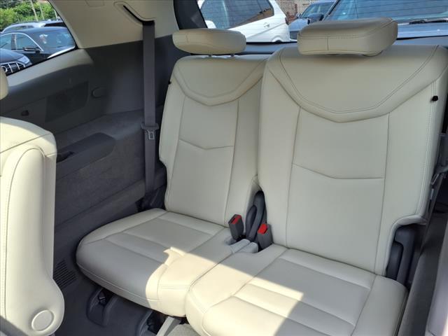 used 2022 Cadillac XT6 car, priced at $37,985