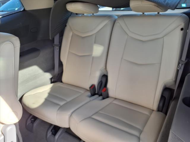 used 2022 Cadillac XT6 car, priced at $33,995
