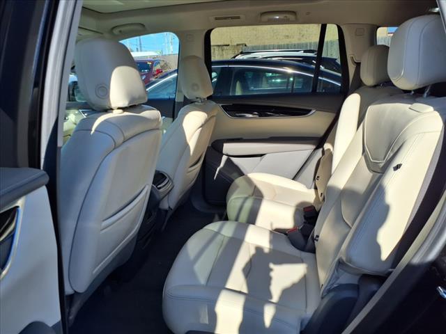 used 2022 Cadillac XT6 car, priced at $33,995
