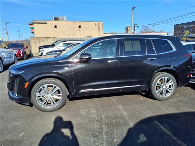 used 2022 Cadillac XT6 car, priced at $33,995