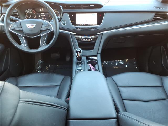 used 2022 Cadillac XT5 car, priced at $31,585