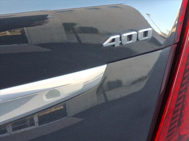 used 2022 Cadillac XT5 car, priced at $31,585