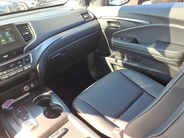 used 2022 Honda Pilot car, priced at $31,985