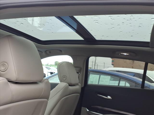 used 2022 Cadillac XT4 car, priced at $28,985