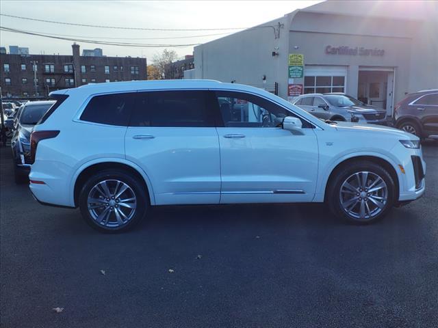 used 2024 Cadillac XT6 car, priced at $55,995