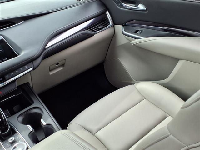 used 2022 Cadillac XT4 car, priced at $26,985