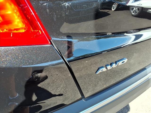 used 2019 Cadillac XT5 car, priced at $23,985