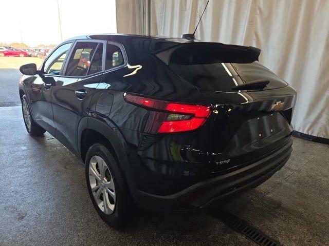 used 2024 Chevrolet Trax car, priced at $19,833