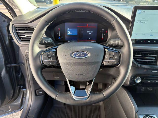 new 2026 Ford Escape PHEV car, priced at $31,838