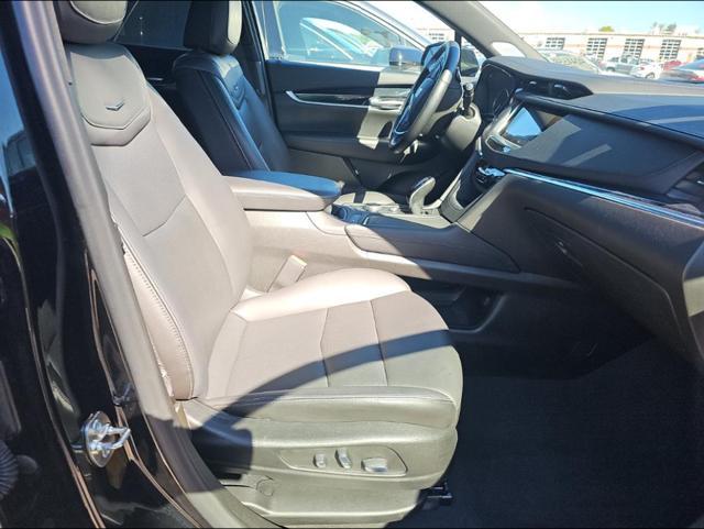 used 2025 Cadillac XT5 car, priced at $45,760
