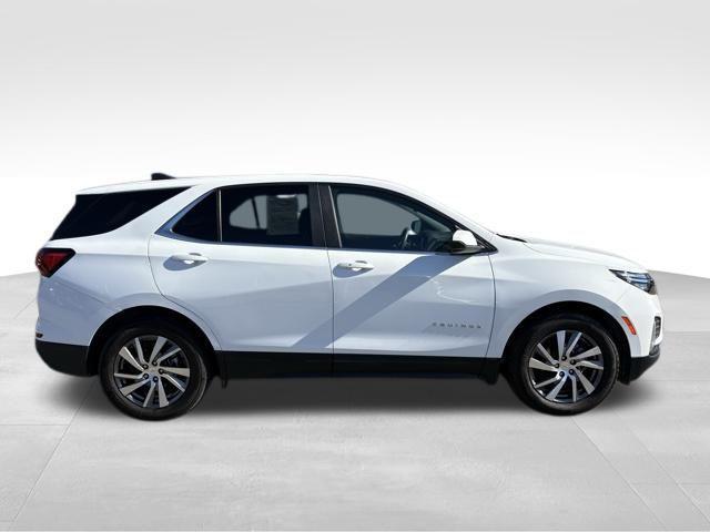 used 2024 Chevrolet Equinox car, priced at $20,900