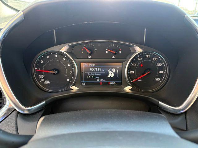 used 2024 Chevrolet Equinox car, priced at $20,900