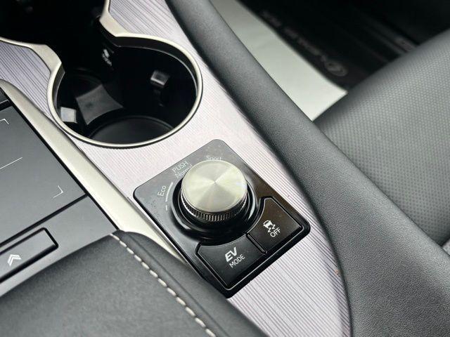 used 2022 Lexus RX 450h car, priced at $44,894