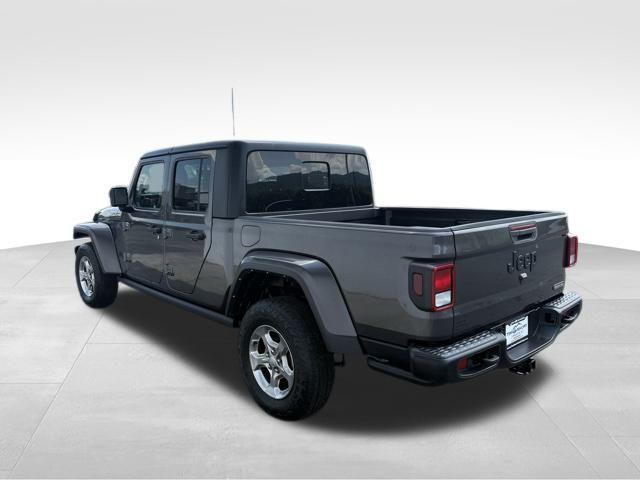 used 2021 Jeep Gladiator car, priced at $32,343