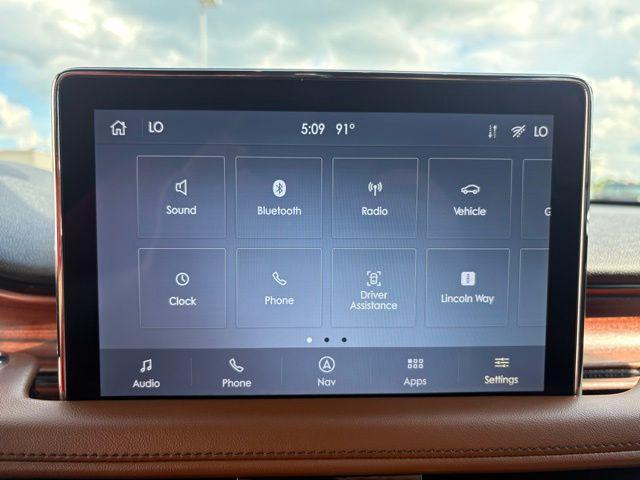 used 2023 Lincoln Aviator car, priced at $52,329