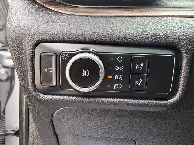 used 2023 Ford Explorer car, priced at $33,998