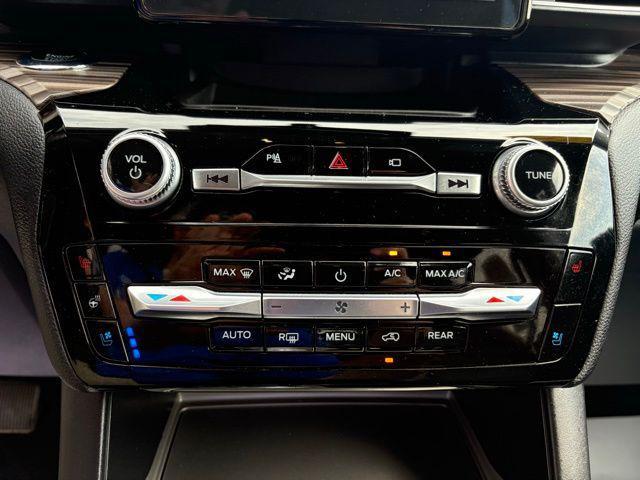 used 2023 Ford Explorer car, priced at $33,998