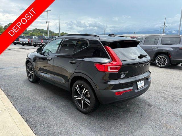 used 2022 Volvo XC40 car, priced at $26,389