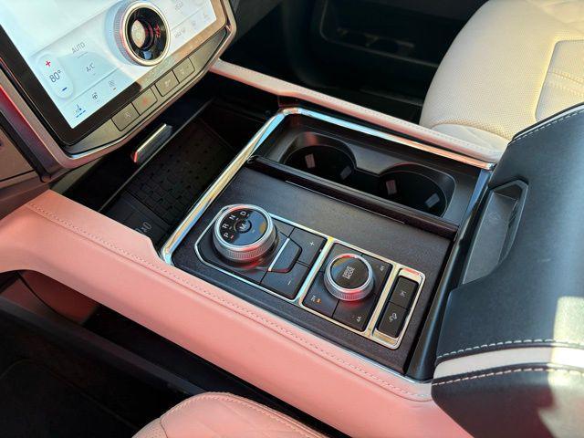 used 2022 Ford Expedition car, priced at $55,552