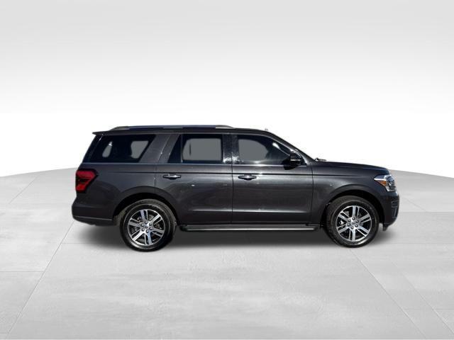 used 2024 Ford Expedition car, priced at $50,945