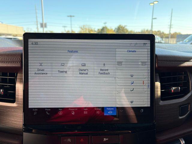 used 2024 Ford Expedition car, priced at $50,945