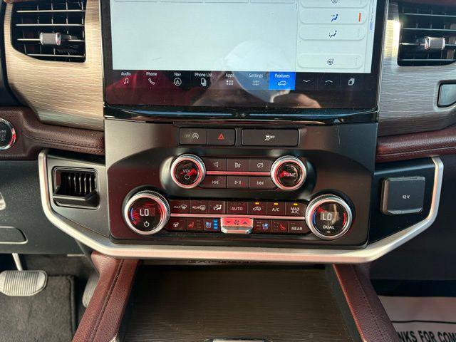 used 2024 Ford Expedition car, priced at $50,945