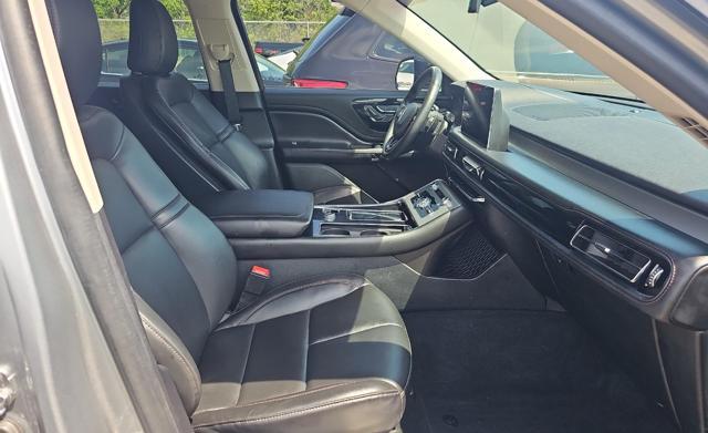 used 2022 Lincoln Aviator car, priced at $38,464