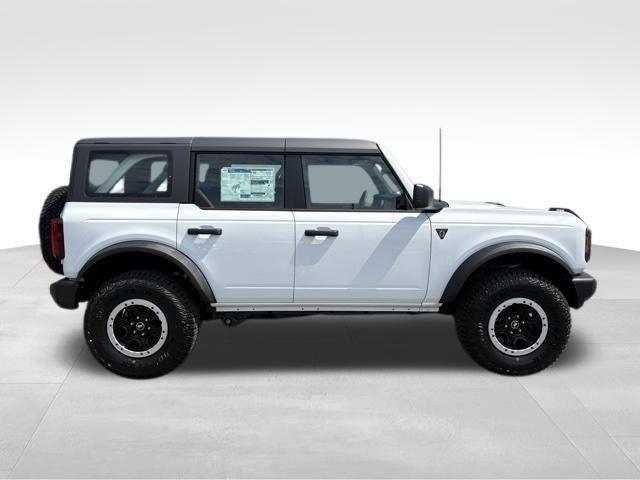 new 2025 Ford Bronco car, priced at $48,938