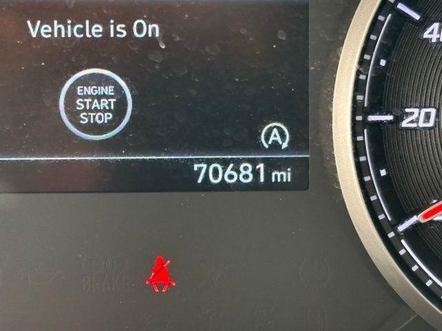 used 2023 Hyundai Santa Fe car, priced at $19,184