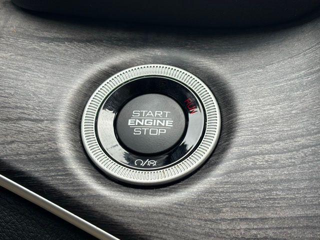 used 2022 Jeep Grand Cherokee L car, priced at $34,998