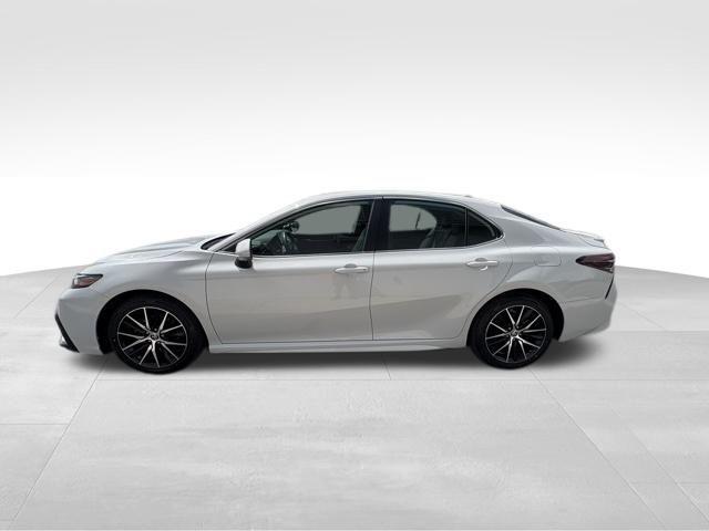 used 2024 Toyota Camry car, priced at $25,957