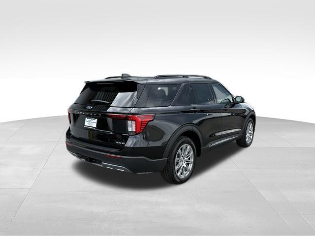 new 2025 Ford Explorer car, priced at $47,172