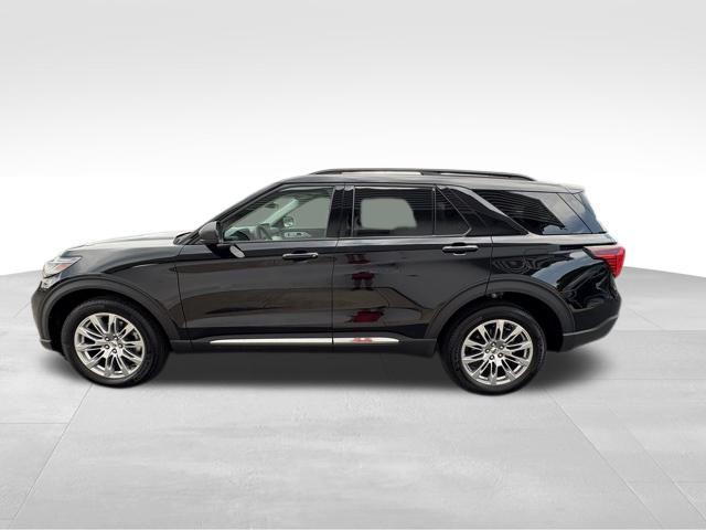 new 2025 Ford Explorer car, priced at $47,172