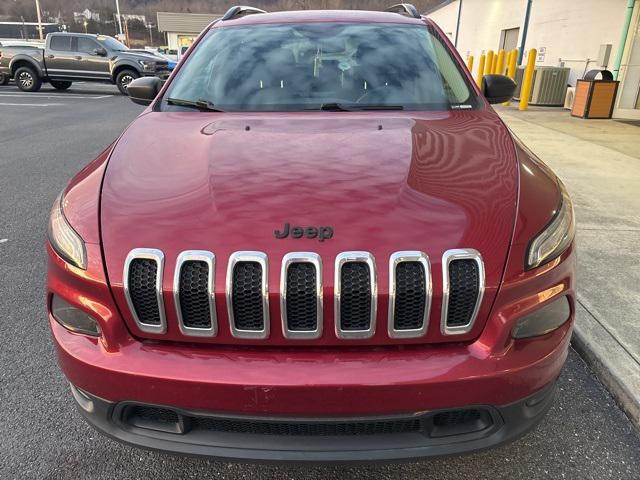 used 2016 Jeep Cherokee car, priced at $11,711