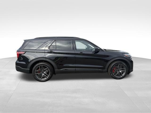 new 2025 Ford Explorer car, priced at $57,975