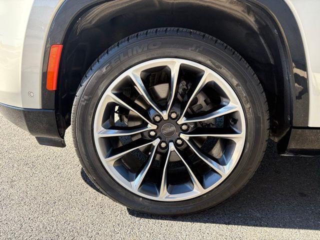 used 2022 Jeep Wagoneer car, priced at $43,712