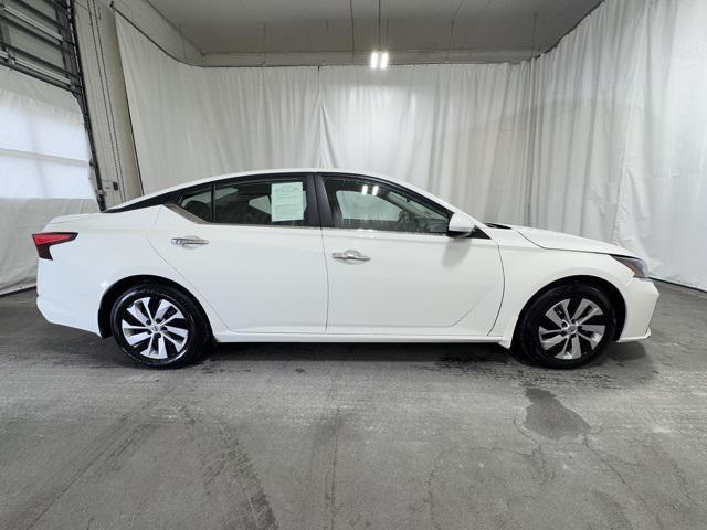 used 2023 Nissan Altima car, priced at $19,887